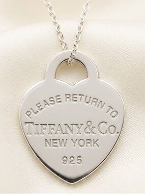 Tiffany & Co. Sterling Silver Heart Tag Necklace 17” EUC